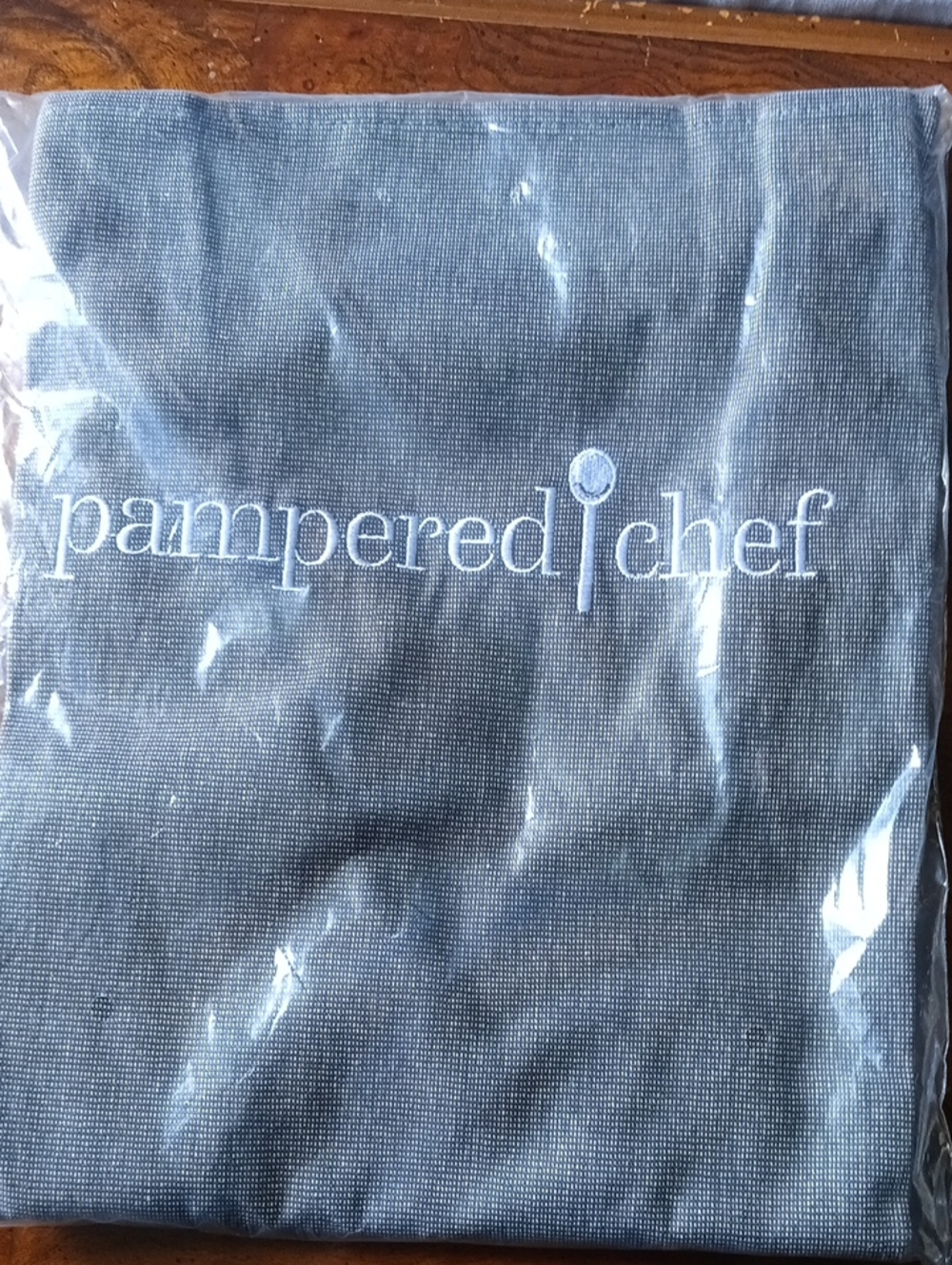 Pampered Chef Grey Cooking Apron